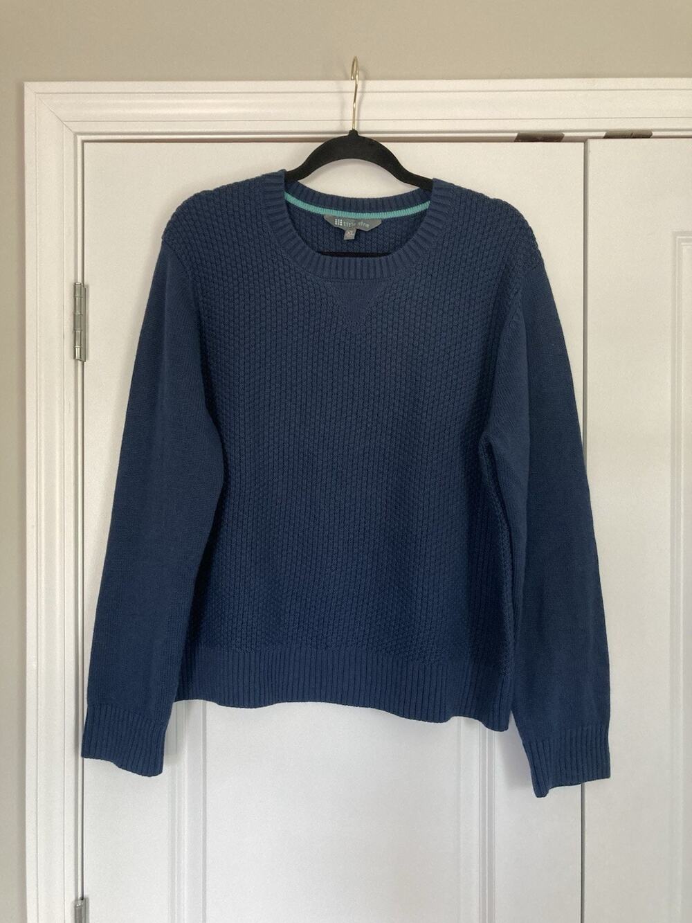 Title Nine Breakthrough Crew Neck Sweater Women’s Size XL Merino Wool Blend Blue